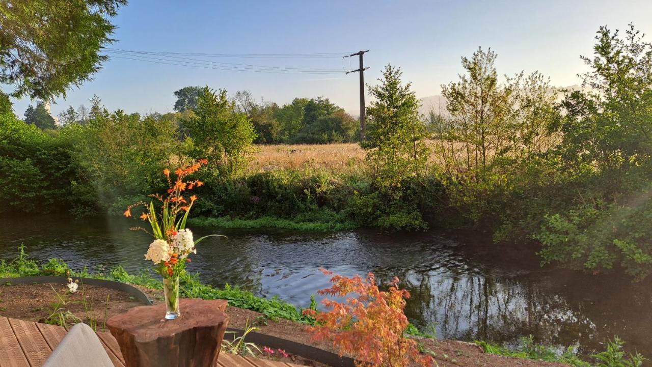 Au Bord De L'Eau Pres A13 Deauville Honfleur Rouen Saint-Philbert-sur-Risle Eksteriør billede